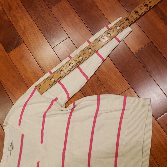 LOFT Cream with Pink stripe sweater.  Cropped style, V neck. Women's Medium - Picture 6 of 9